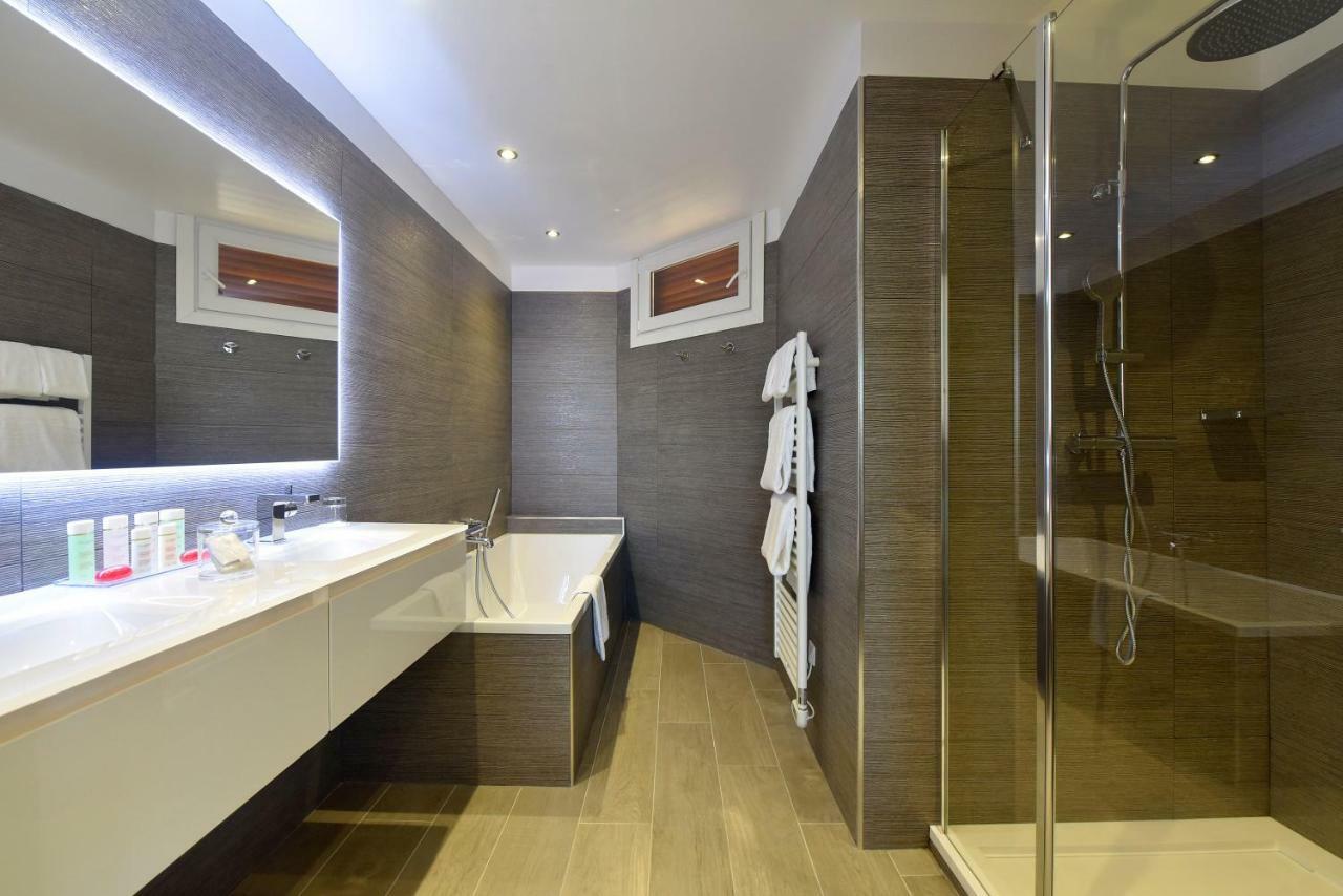Suite vista mare parziale con balcone